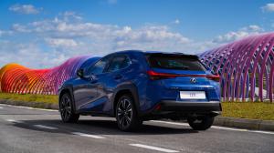 Lexus UX200 2019 года  (MY)